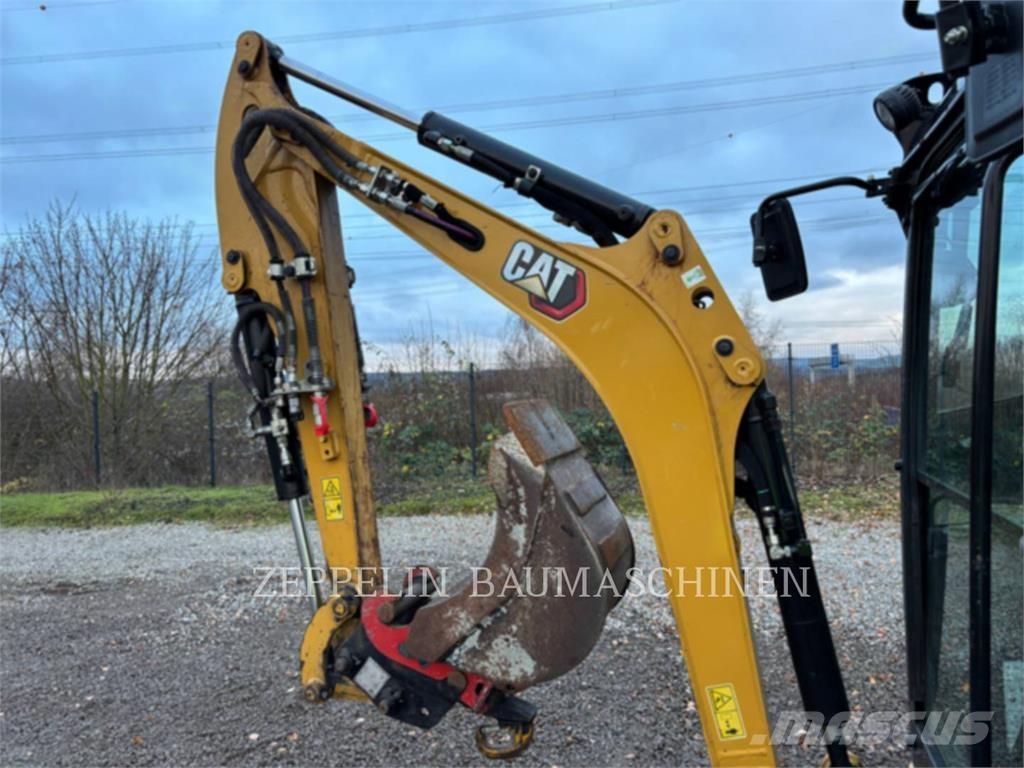 CAT 301.8-05A Гусеничные экскаваторы
