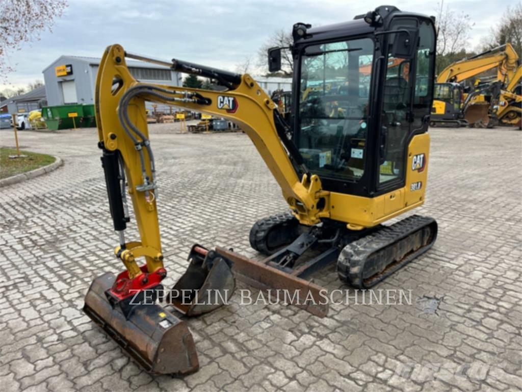 CAT 301.8-05A Гусеничные экскаваторы
