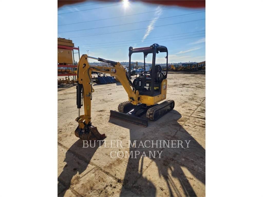 CAT 302-05A CR Гусеничные экскаваторы