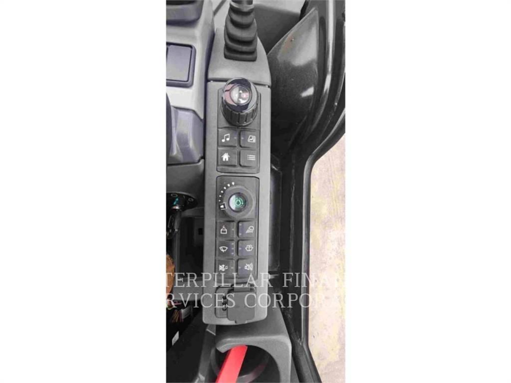 CAT 302 05A CR Гусеничные экскаваторы