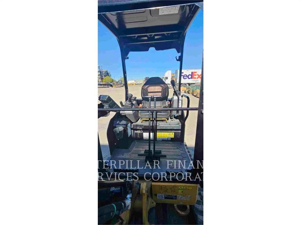 CAT 302 05A CR Гусеничные экскаваторы