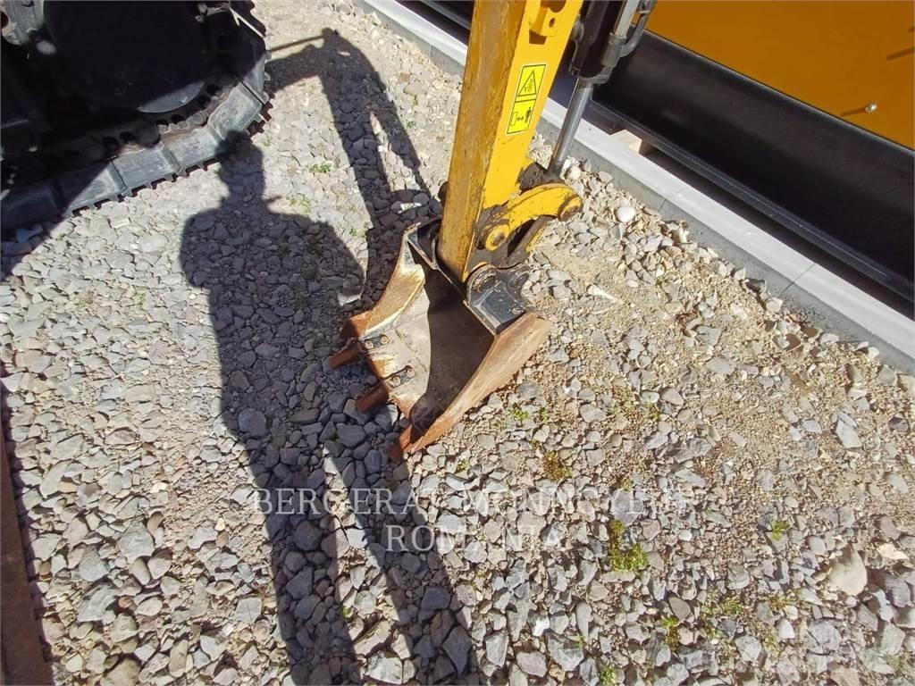 CAT 302-05CR Гусеничные экскаваторы