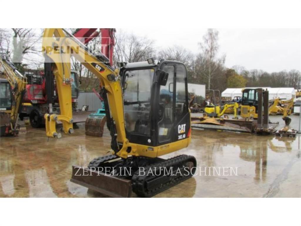 CAT 302.4D Гусеничные экскаваторы