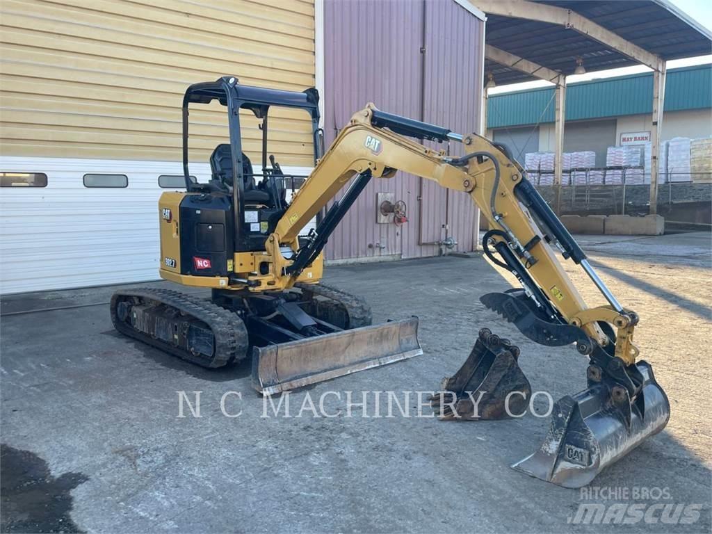 CAT 302.7 Гусеничные экскаваторы