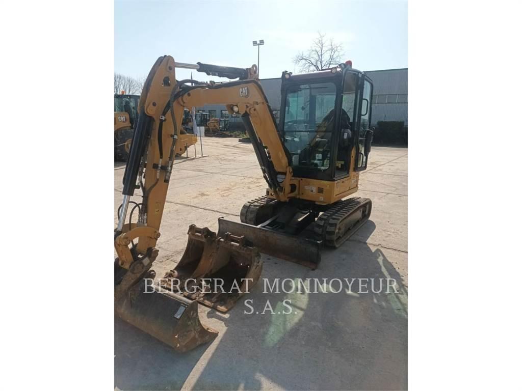 CAT 302.7 Гусеничные экскаваторы