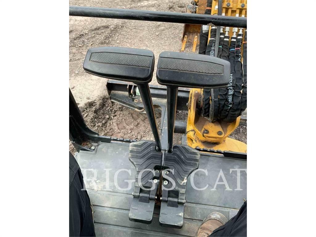 CAT 302.7 Гусеничные экскаваторы