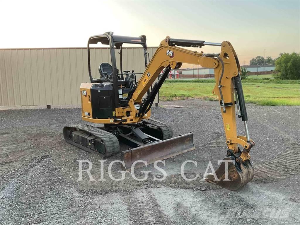 CAT 302.7 Гусеничные экскаваторы