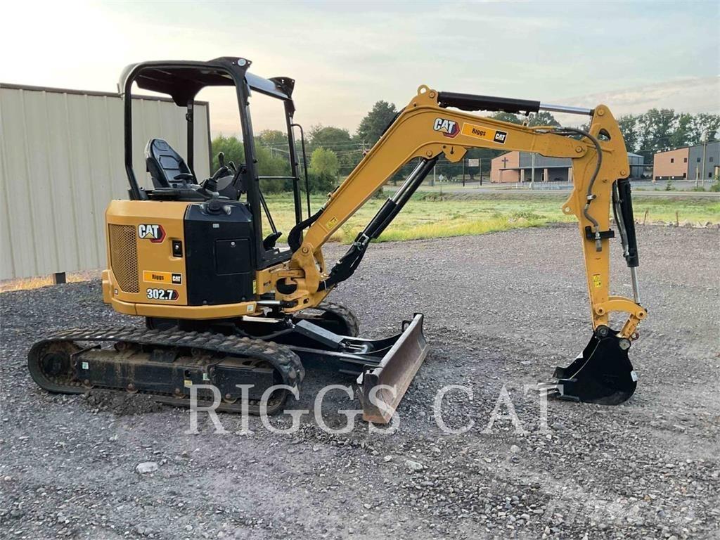 CAT 302.7 Гусеничные экскаваторы