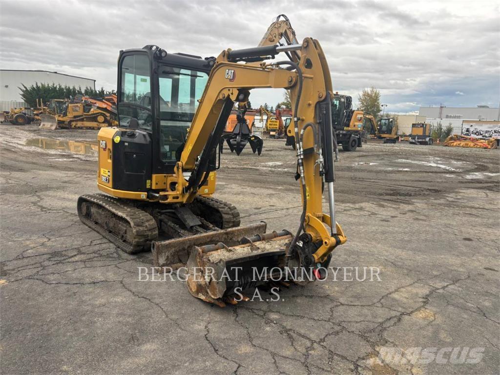 CAT 302.7 Гусеничные экскаваторы