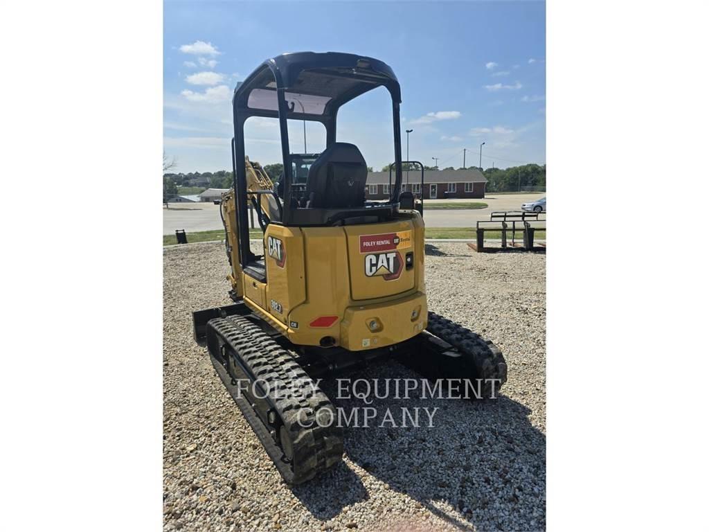 CAT 302.7-07LO Гусеничные экскаваторы