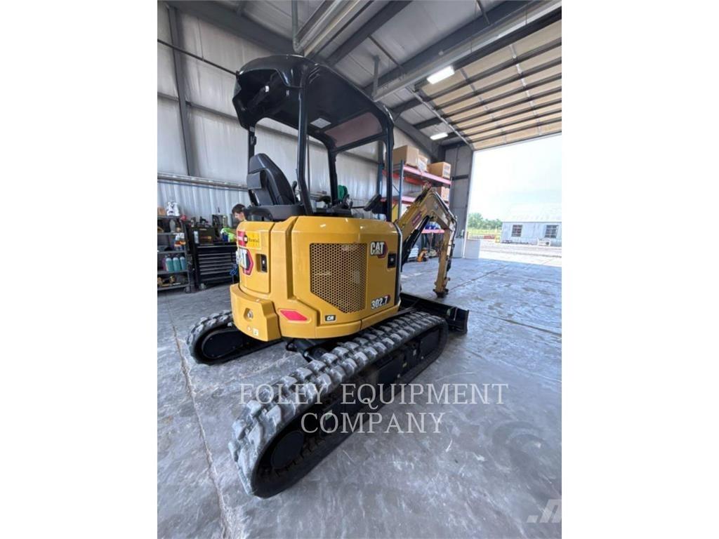CAT 302.7-07LO Гусеничные экскаваторы