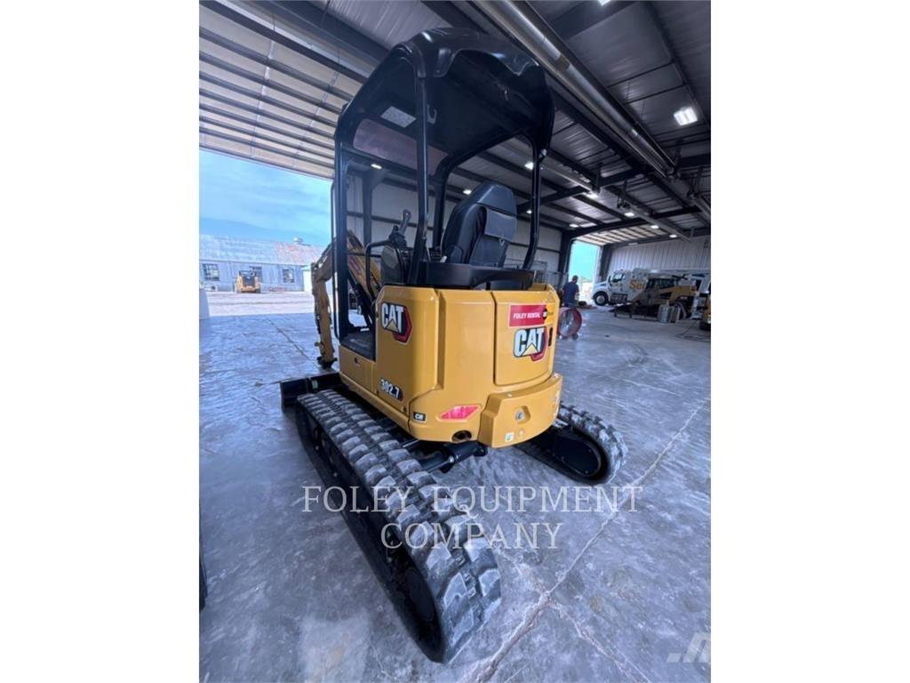 CAT 302.7-07LO Гусеничные экскаваторы