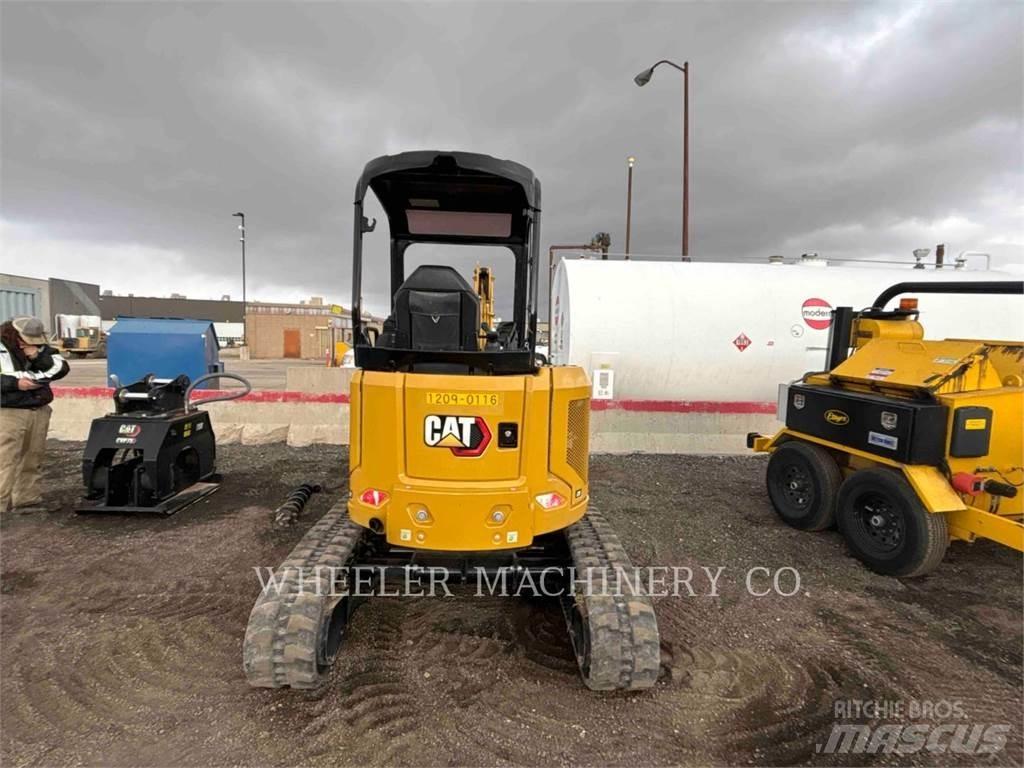 CAT 302.7 C1TH Гусеничные экскаваторы