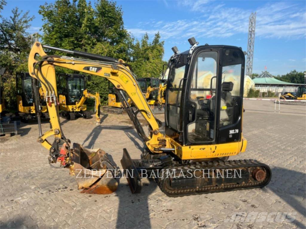 CAT 302.7D Гусеничные экскаваторы