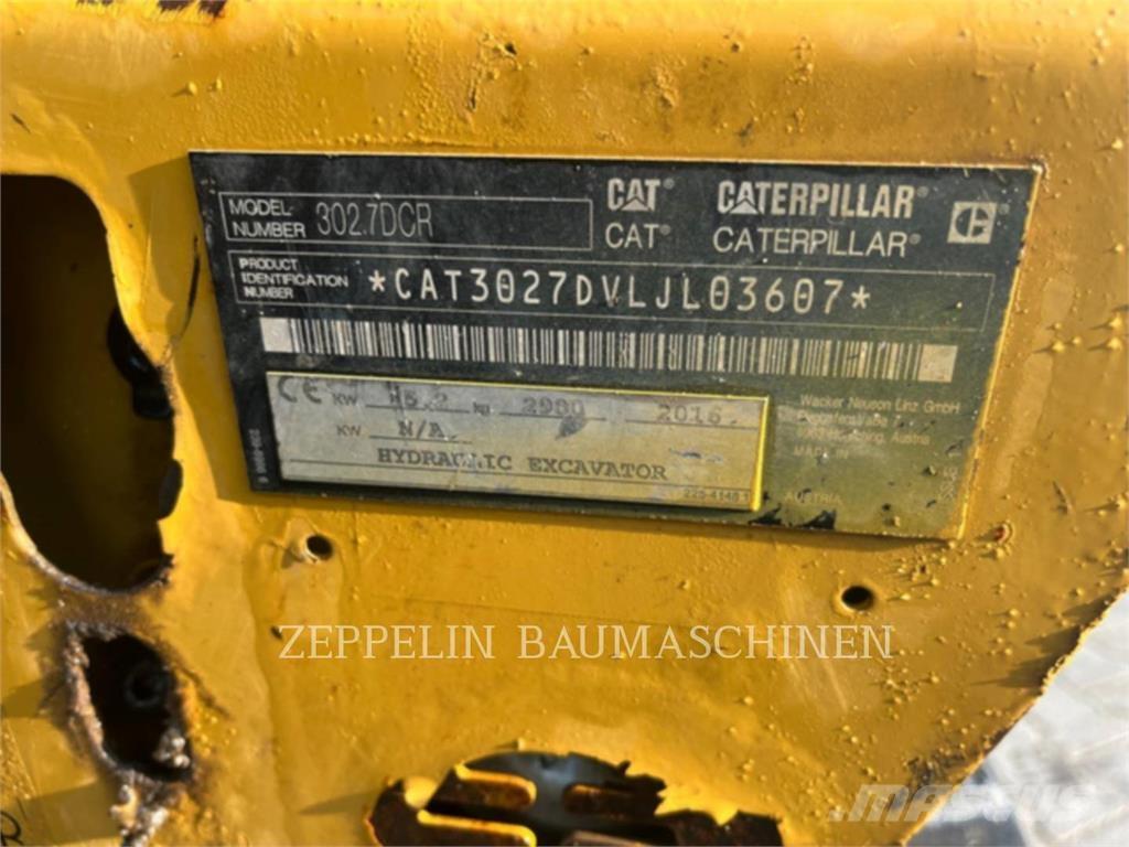 CAT 302.7D Гусеничные экскаваторы