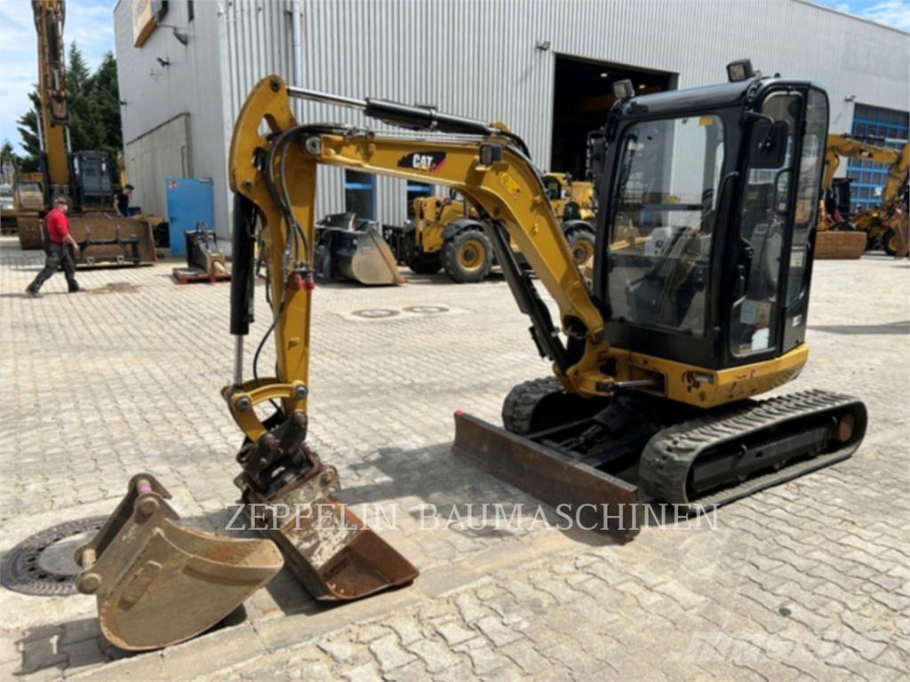 CAT 302.7D Гусеничные экскаваторы