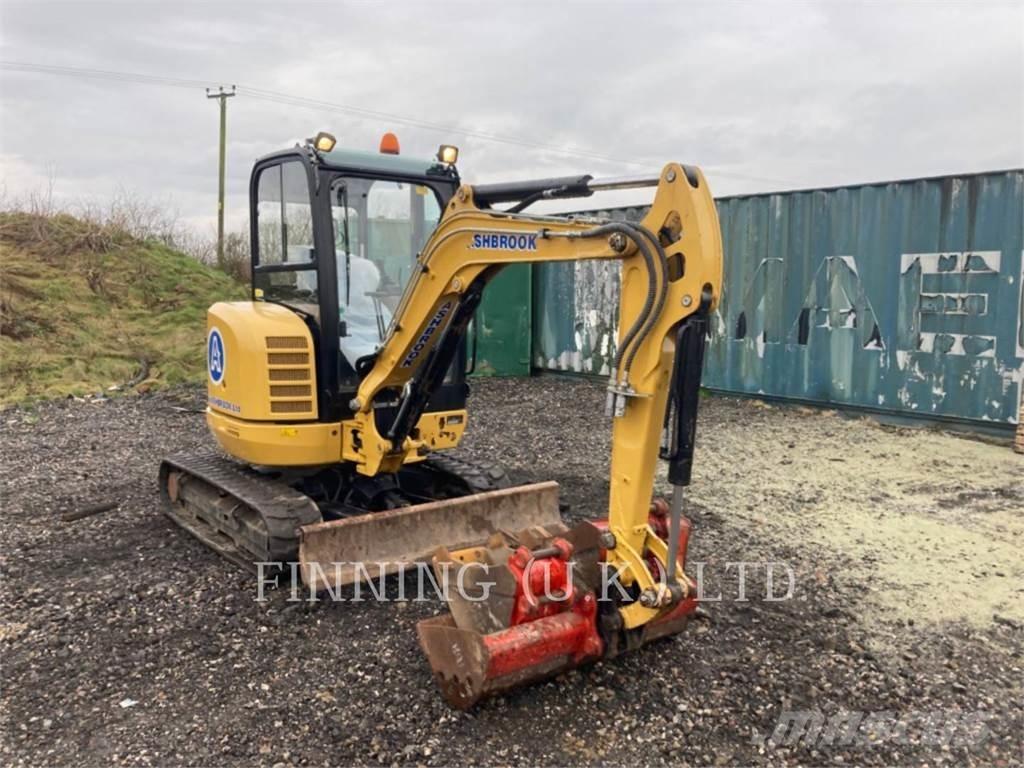 CAT 302.7D CAB Гусеничные экскаваторы
