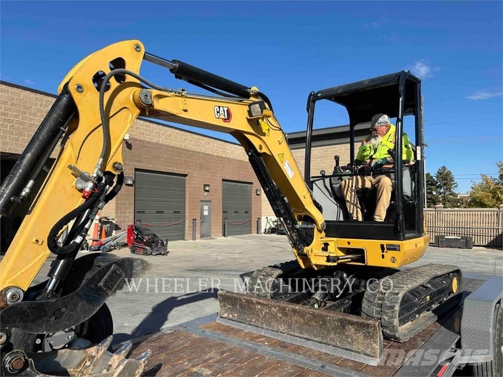 CAT 302.7DC1TH Гусеничные экскаваторы