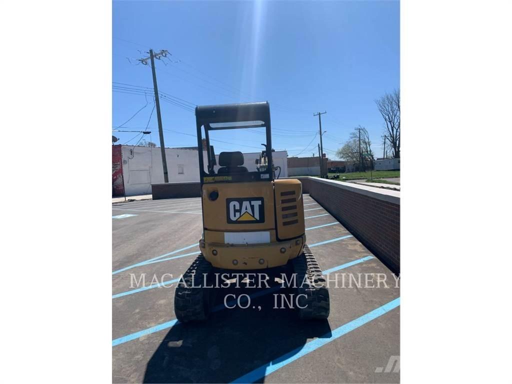 CAT 302.7DCR Гусеничные экскаваторы