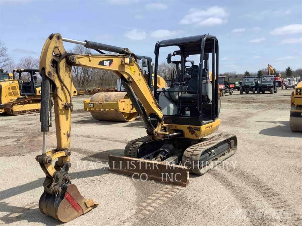 CAT 302.7DCR Гусеничные экскаваторы