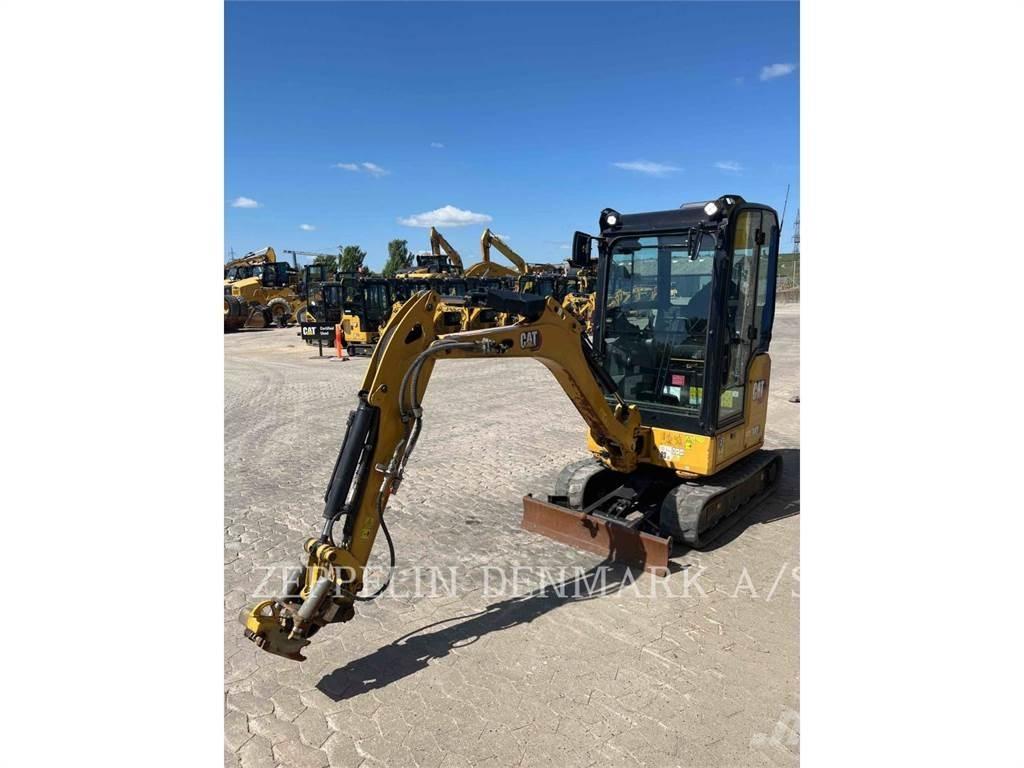 CAT 30205CR Мини-экскаваторы