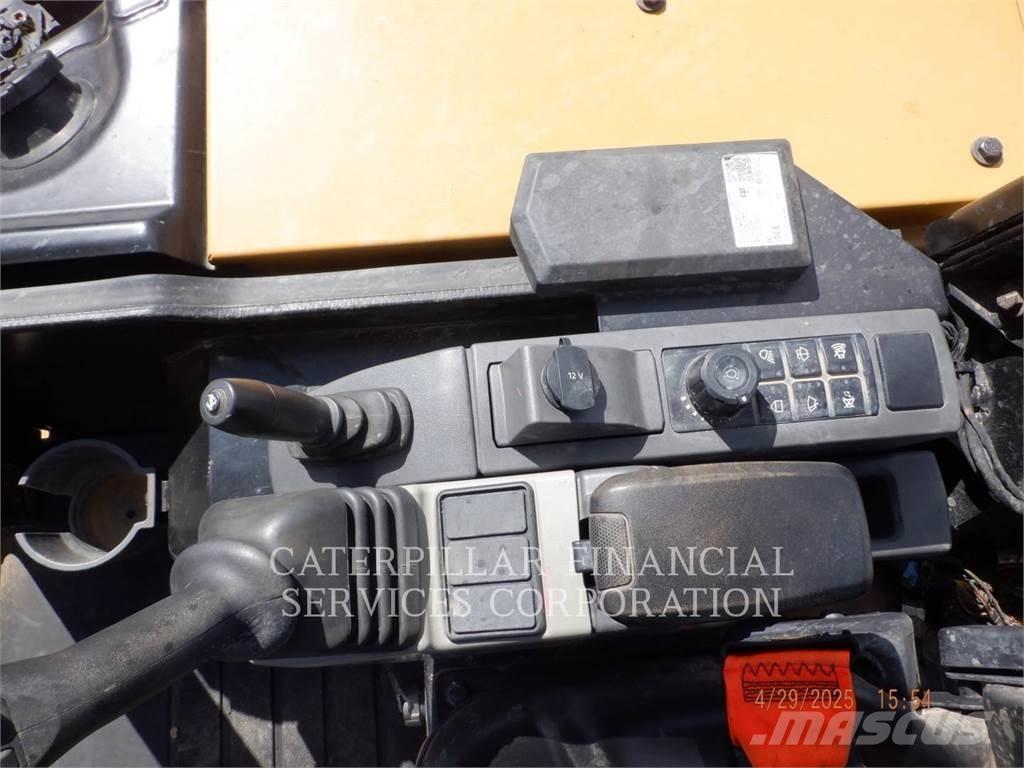 CAT 303.5-07CR Гусеничные экскаваторы