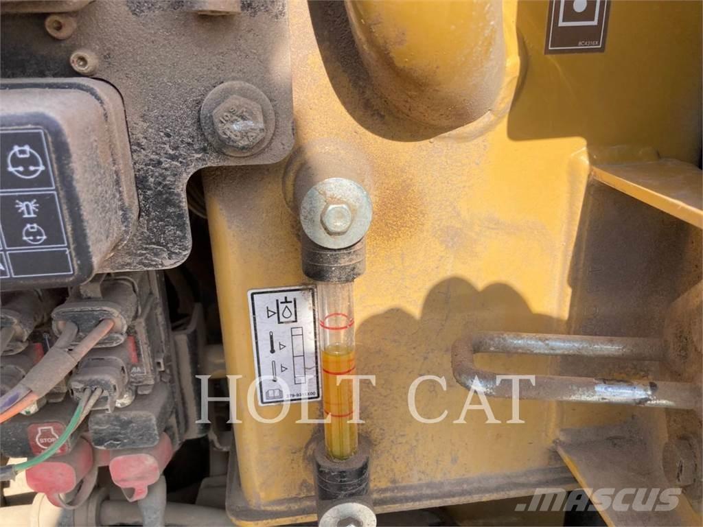CAT 303.5 CR Гусеничные экскаваторы
