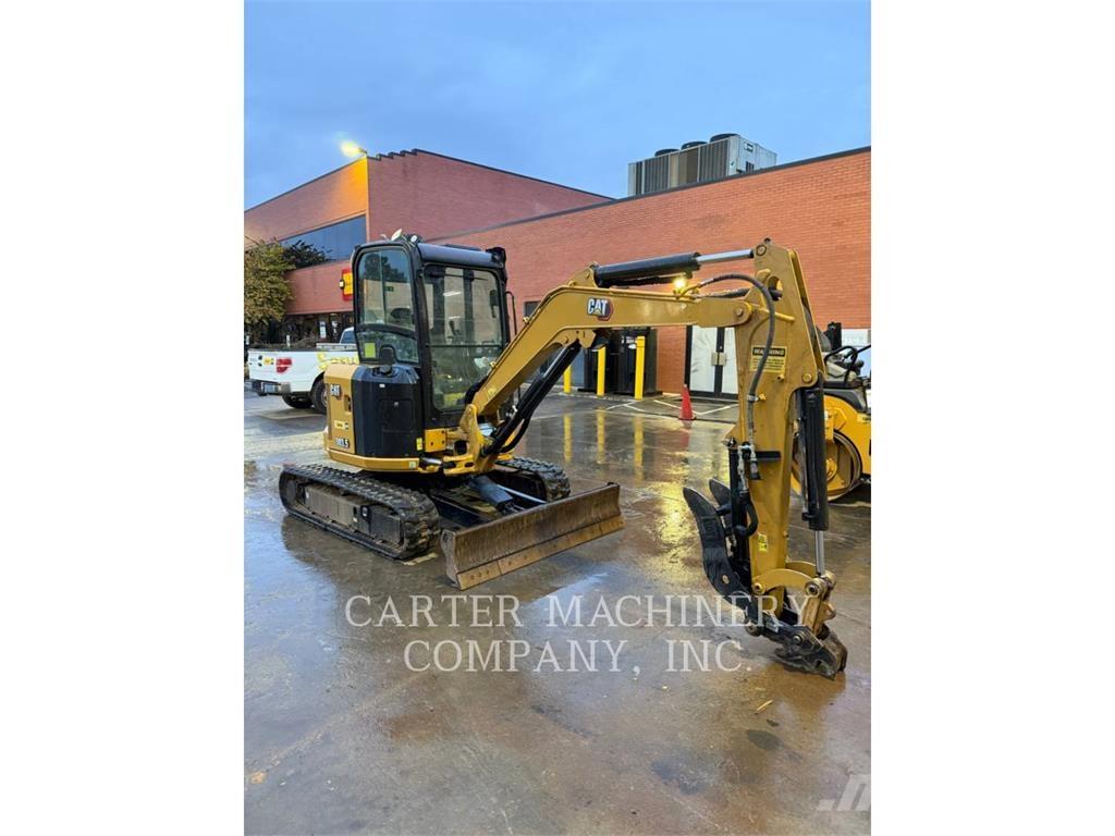 CAT 303.5 CR Гусеничные экскаваторы