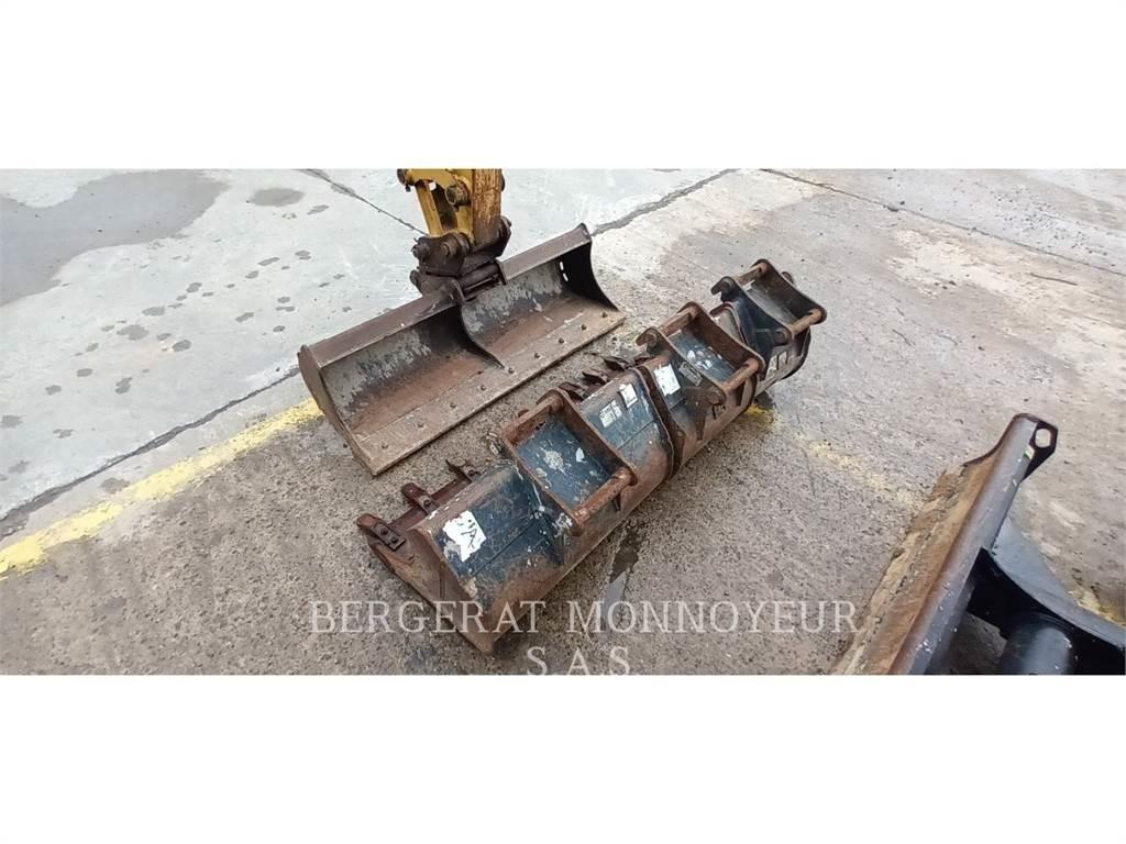 CAT 303.5E CR Гусеничные экскаваторы