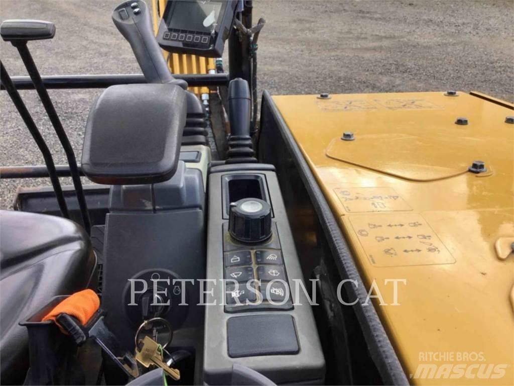 CAT 304 Гусеничные экскаваторы