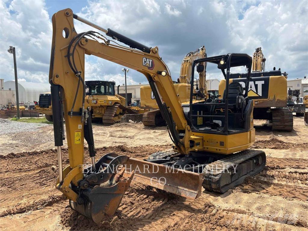 CAT 304 Гусеничные экскаваторы