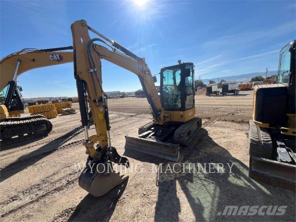 CAT 304 Гусеничные экскаваторы
