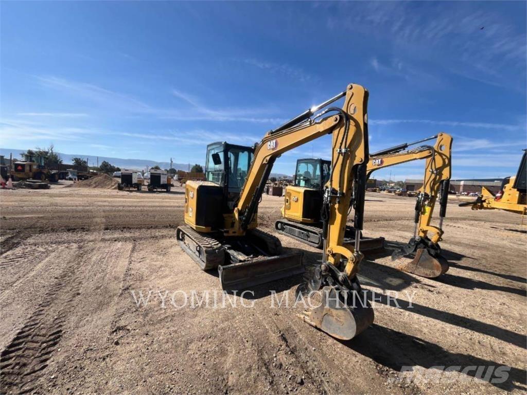 CAT 304 Гусеничные экскаваторы