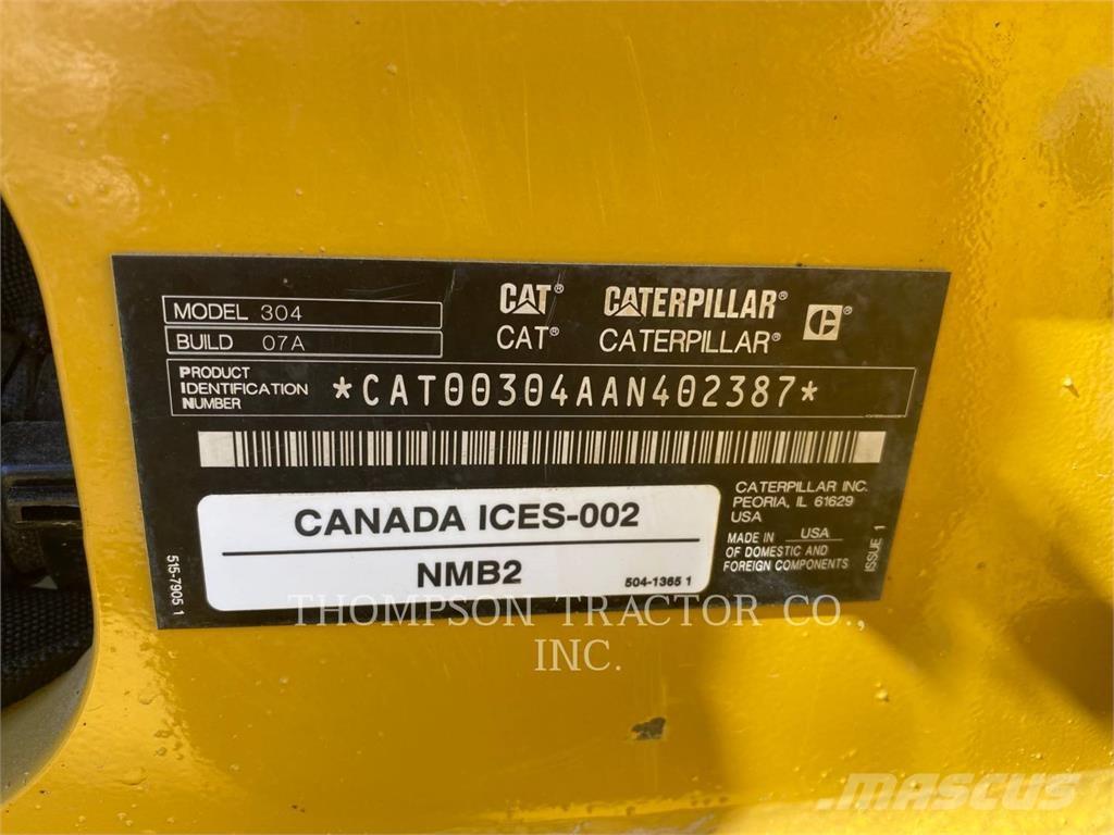 CAT 304 Гусеничные экскаваторы