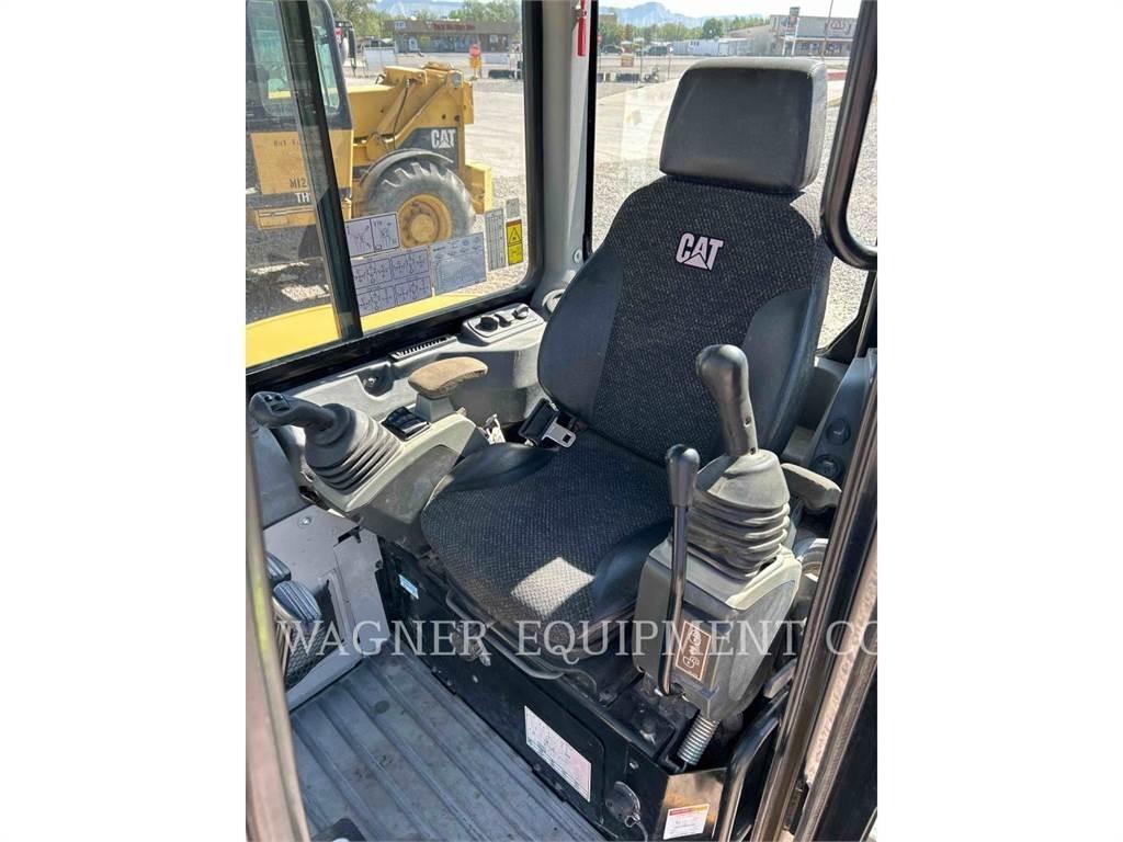 CAT 304.5E2 Гусеничные экскаваторы