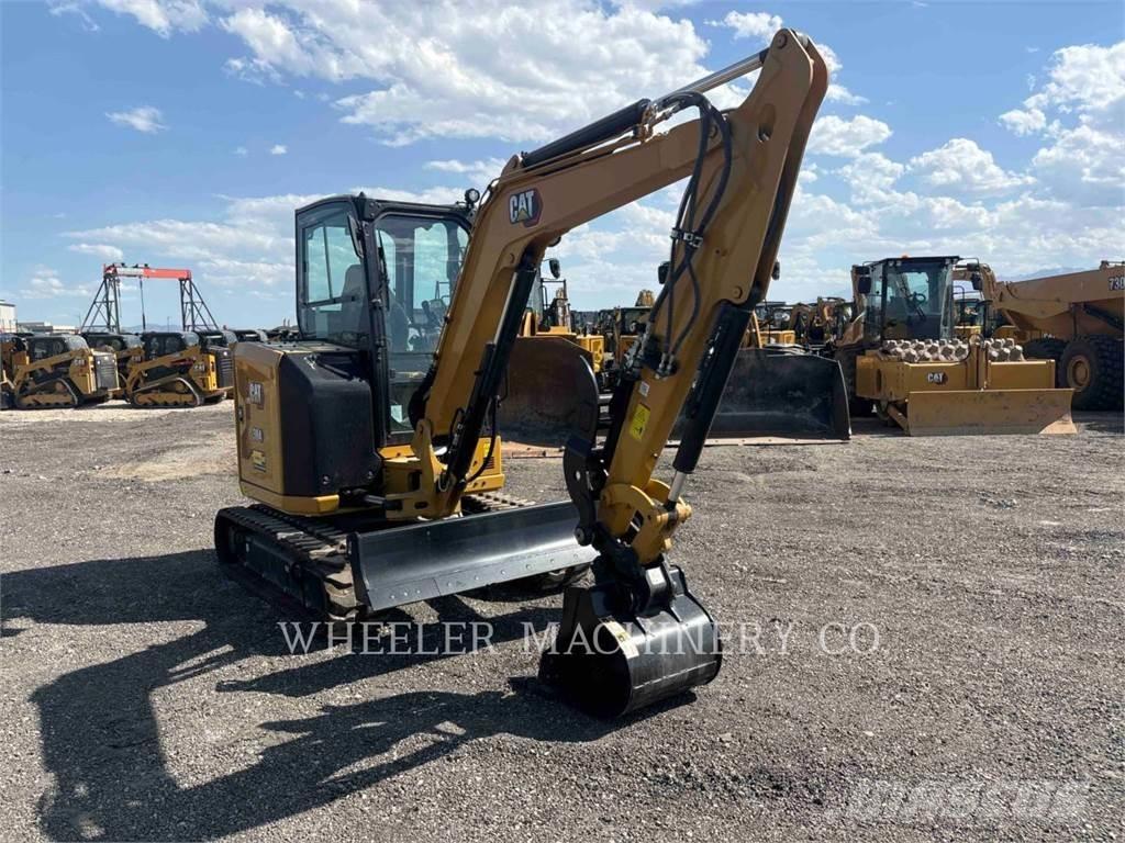 CAT 304 C3 TH Гусеничные экскаваторы