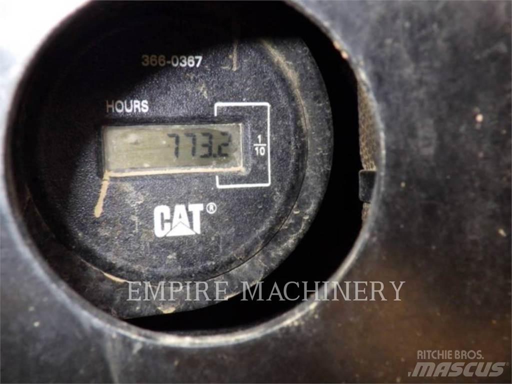 CAT 304E2 Гусеничные экскаваторы