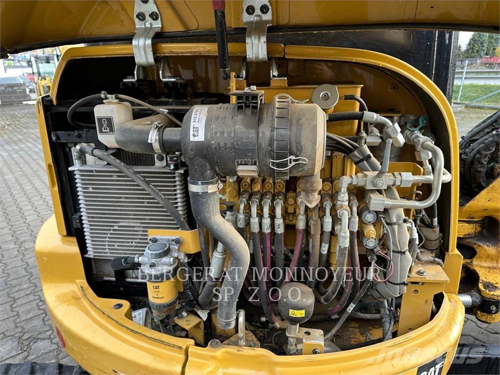 CAT 304E2CR Гусеничные экскаваторы