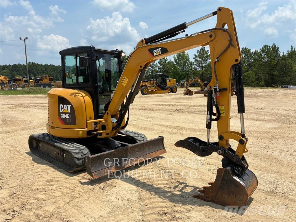 CAT 304E2CR Гусеничные экскаваторы