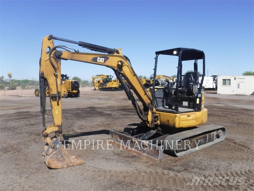 CAT 304E2CR Гусеничные экскаваторы