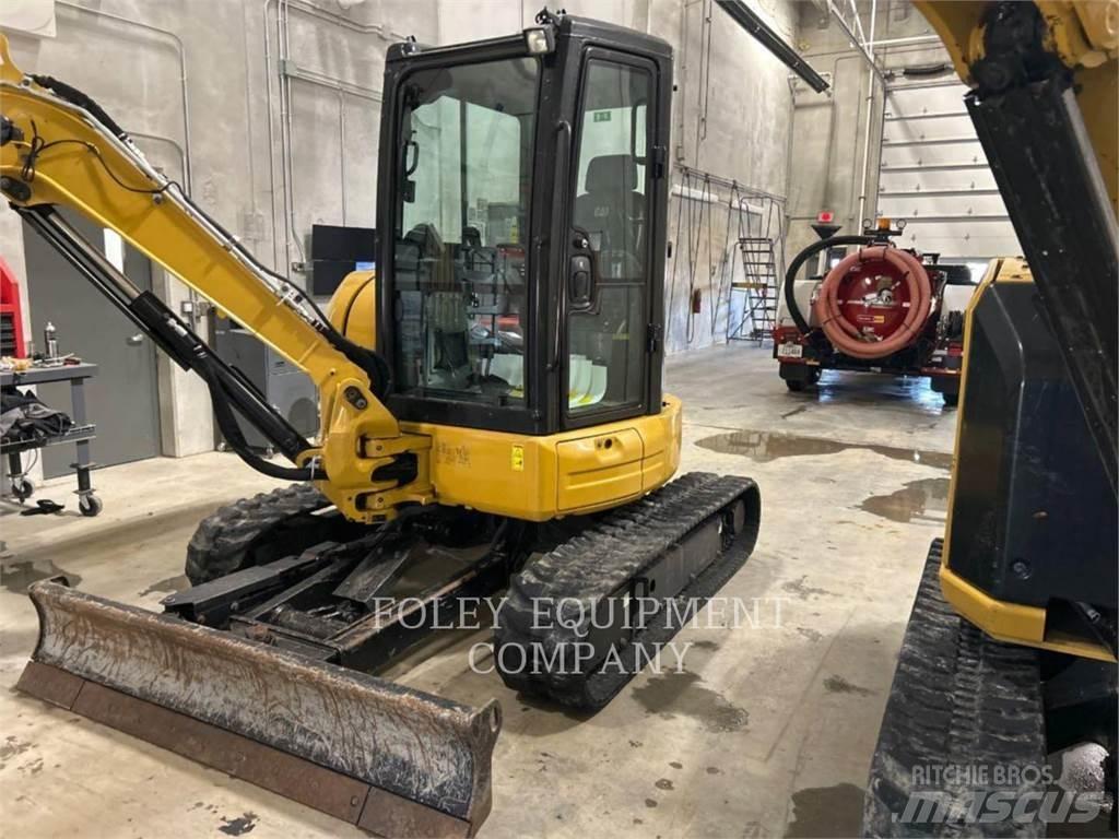 CAT 304E2LC Гусеничные экскаваторы
