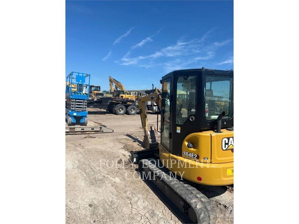 CAT 304E2LC Гусеничные экскаваторы
