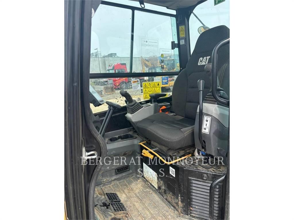 CAT 305 Гусеничные экскаваторы