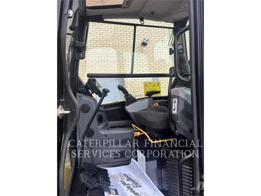 CAT 305 07A CR Гусеничные экскаваторы