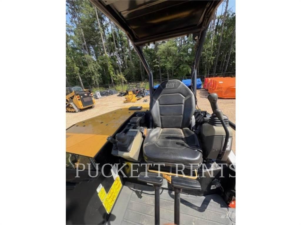 CAT 305-07CR Гусеничные экскаваторы