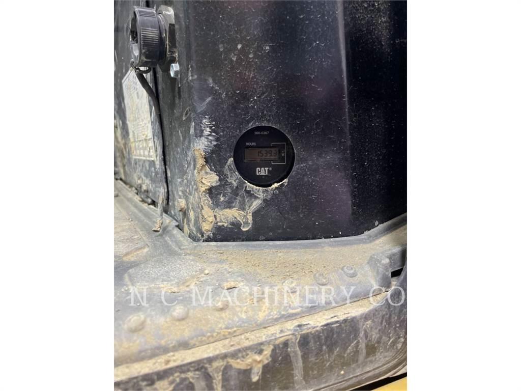 CAT 305.5 CRCB Гусеничные экскаваторы