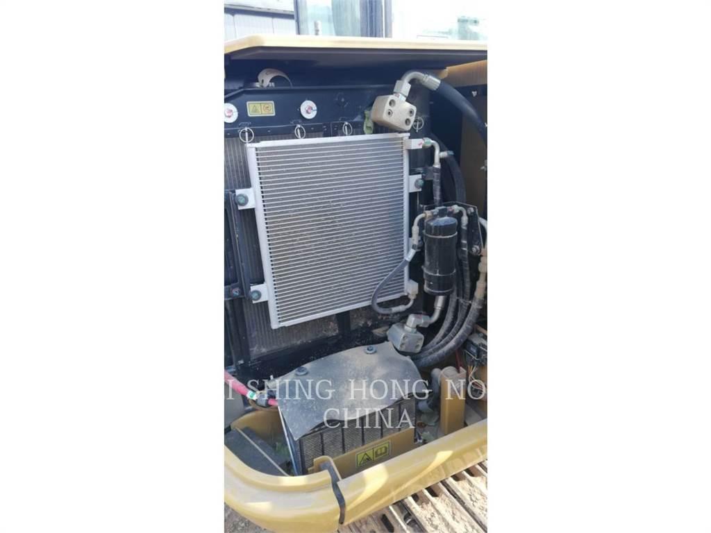 CAT 305.5E2 Гусеничные экскаваторы