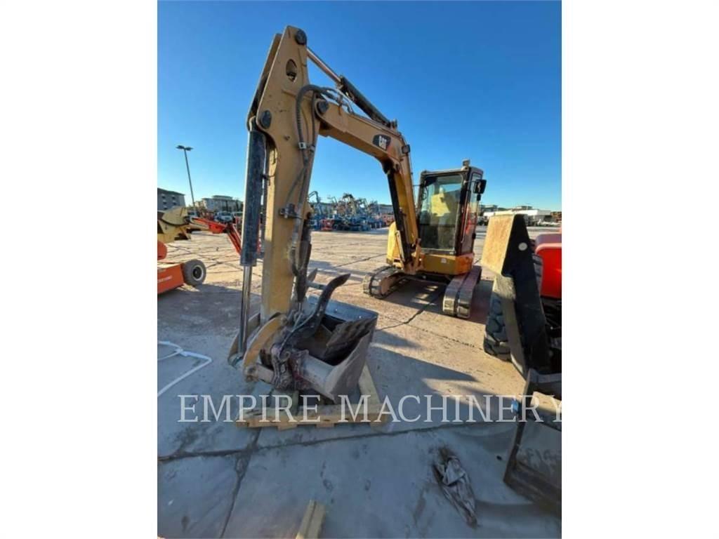 CAT 305.5E2 CA Гусеничные экскаваторы