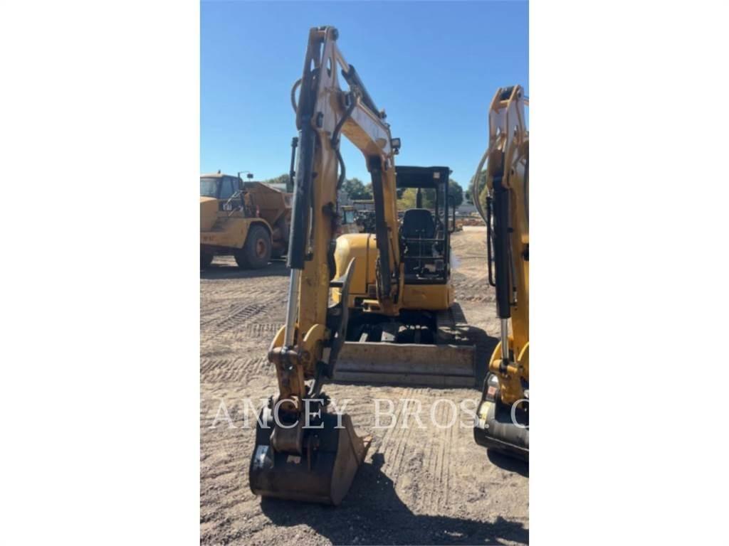 CAT 305.5E2 OS Гусеничные экскаваторы