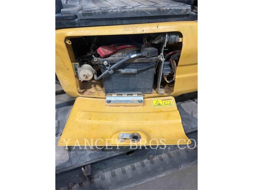 CAT 305.5E2 OS Гусеничные экскаваторы
